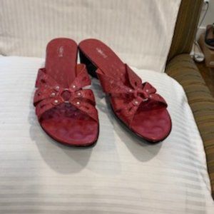 Walking Cradles Women's Leather Slide Sandals